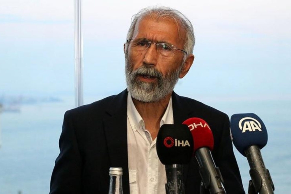 Doç. Dr. ALİ KEMAL ÖZCAN : ZAZACA (DIMILİ) KÜRTÇE’NİN BİR LEHÇESİ Mİ? Kelimelerin “Giz”inde Bir Dil Arayışı